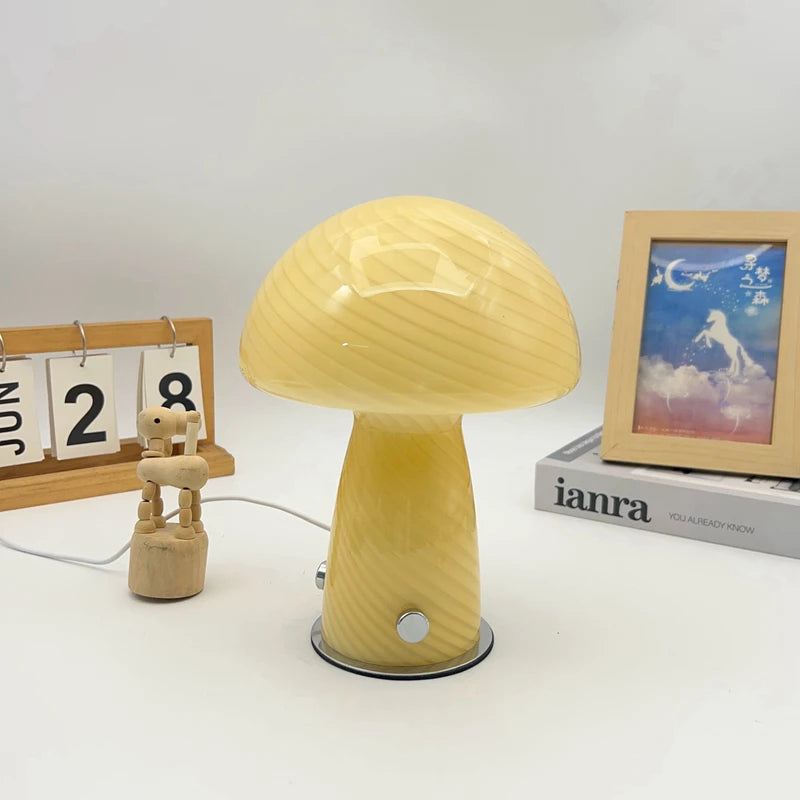 Nordic Vintage High Appearance Level Mushroom Table Lamp Girls Ambient Light for Bedroom Bedside Plug in Creative Reading Night