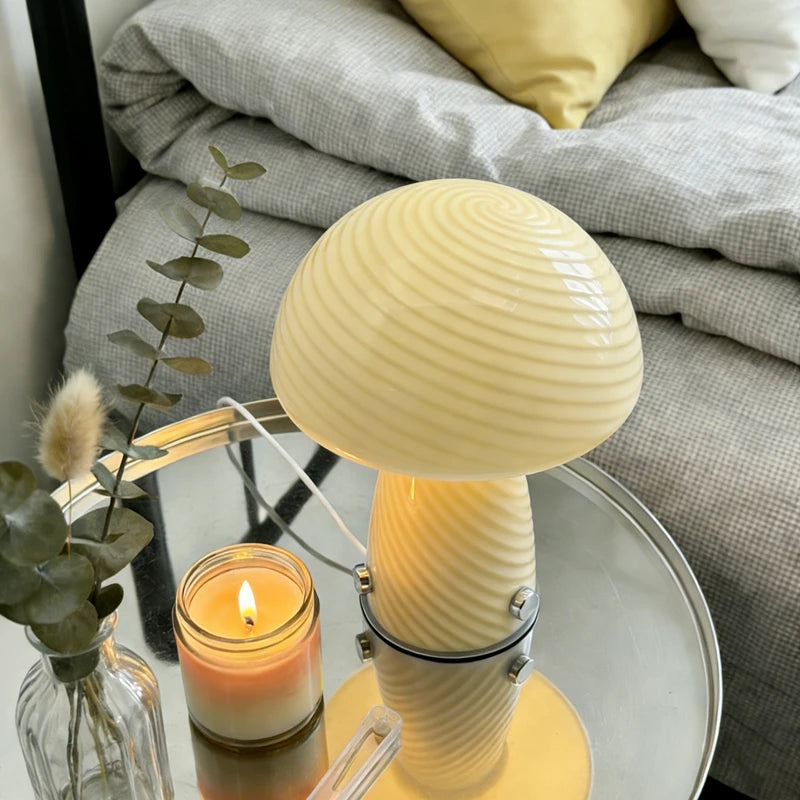 Nordic Vintage High Appearance Level Mushroom Table Lamp Girls Ambient Light for Bedroom Bedside Plug in Creative Reading Night