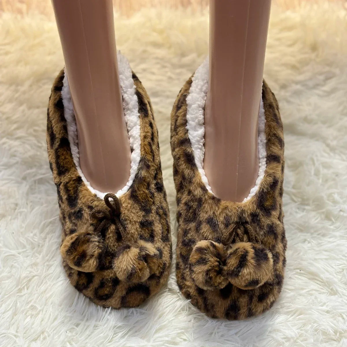 Home House Slipper Women Winter Warm Plush Thick Heart Love None Grip Soft Cute Funny Indoor Female Fluffy Floor Shoe Flat Fuzzy