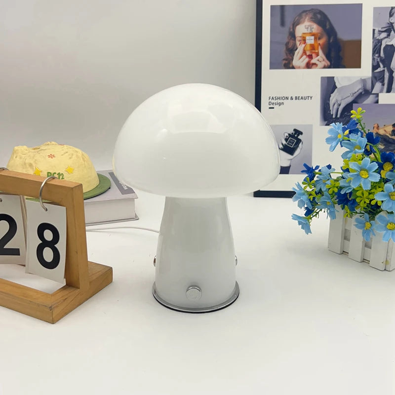 Nordic Vintage High Appearance Level Mushroom Table Lamp Girls Ambient Light for Bedroom Bedside Plug in Creative Reading Night